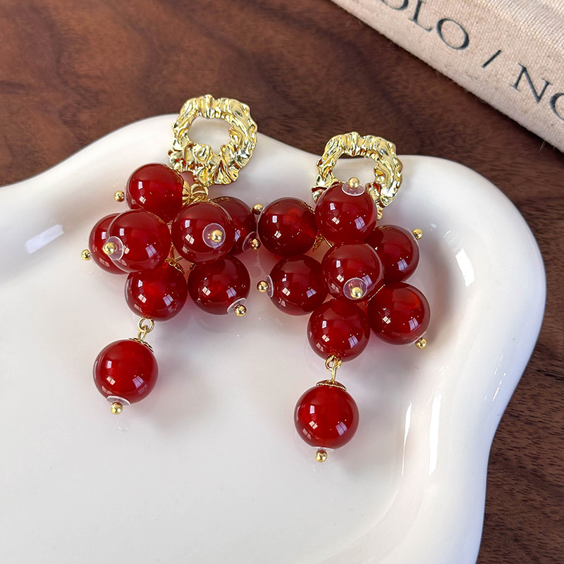 Anting Tassel Manik Merah